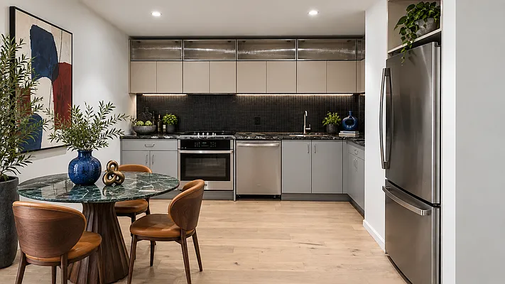 Kitchen, photo 1