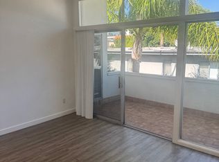 11670 Chenault St #10-D, Los Angeles, CA 90049