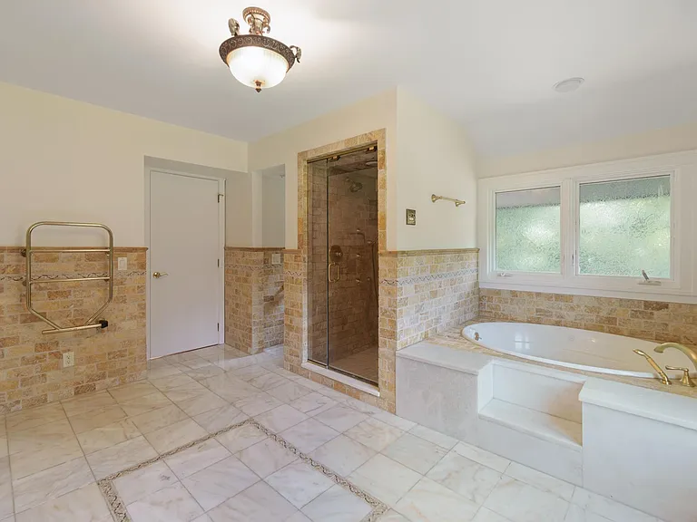 388 Taconic Rd — Photo 15
