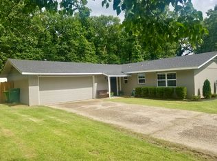 30 Arbor Oaks Dr, Sherwood, AR 72120