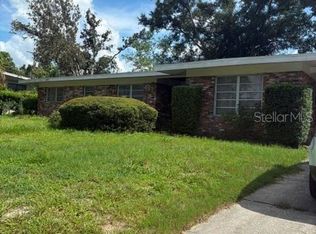 211 Druid Hills Rd, Temple Terrace, FL 33617
