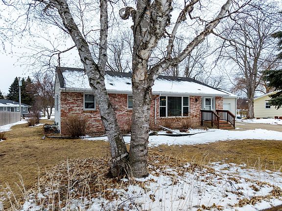 3rd image of 1216 Somerset Rd