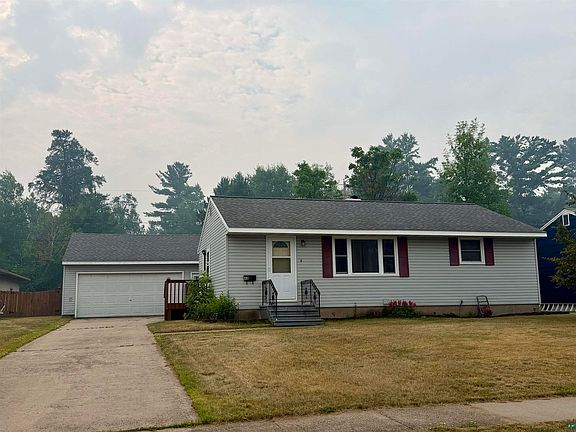 2nd image of 48 Elm Blvd