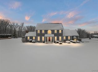 11 Kimberlee Dr, Canastota, NY 13032