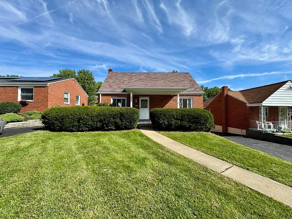 1076 Thornwood Dr