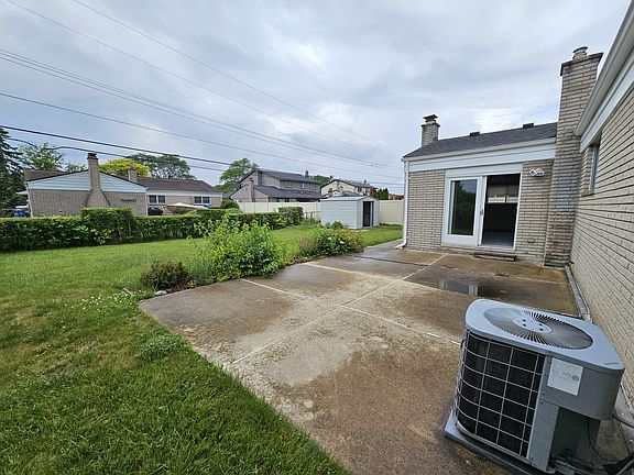 5th image of 26795 Cecile St