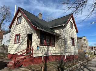 3 Hopkins St, Rochester, NY 14611