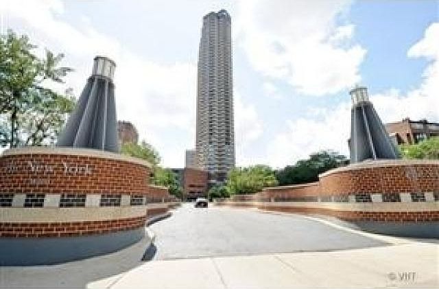 1st image of 3660 N Lake Shore Dr APT 3509
