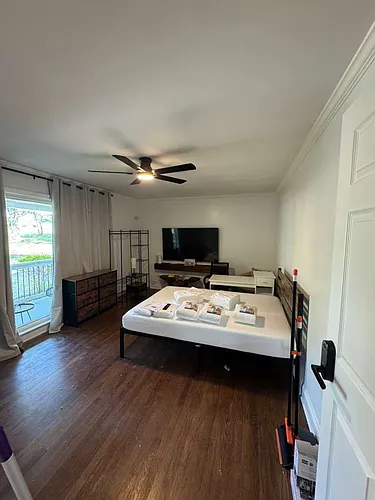 2380 Miriam Ln Photo 1