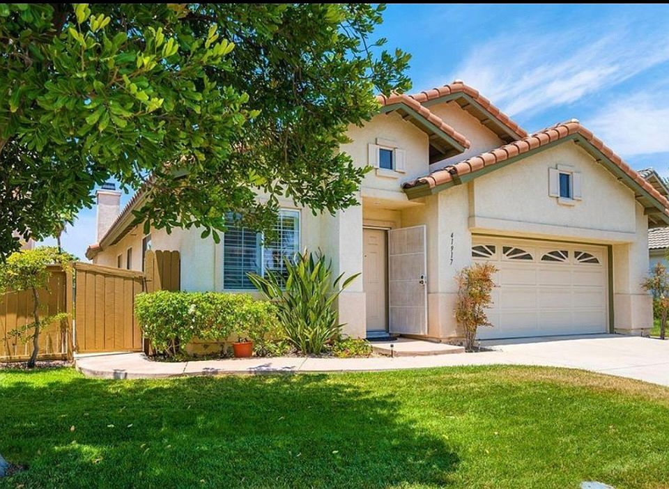 1st image of 41917 Vardon Dr