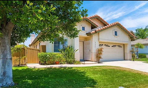 41917 Vardon Dr Photo 1