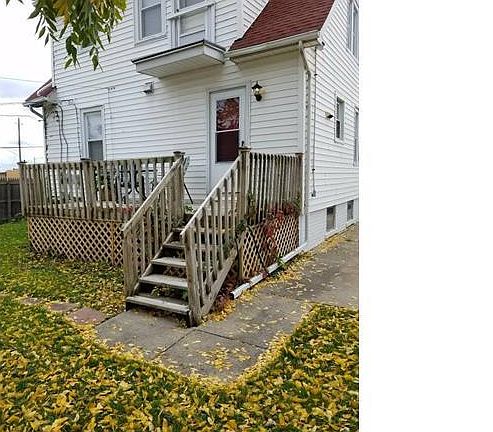 3rd image of 617 E Bennett Ave