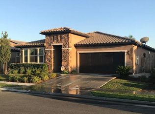 5886 E Burns Ave, Fresno, CA