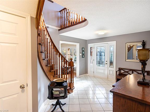 5th image of 1 Burwash Ct