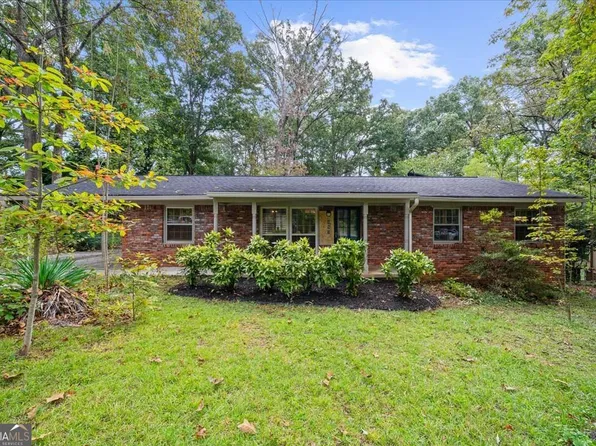 451 Mount Vista Rd, Stone Mountain, GA 30087