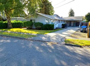 606 8th Street NW, Puyallup, WA