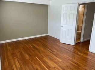 233 Meagher Ave #1, Bronx, NY 10465