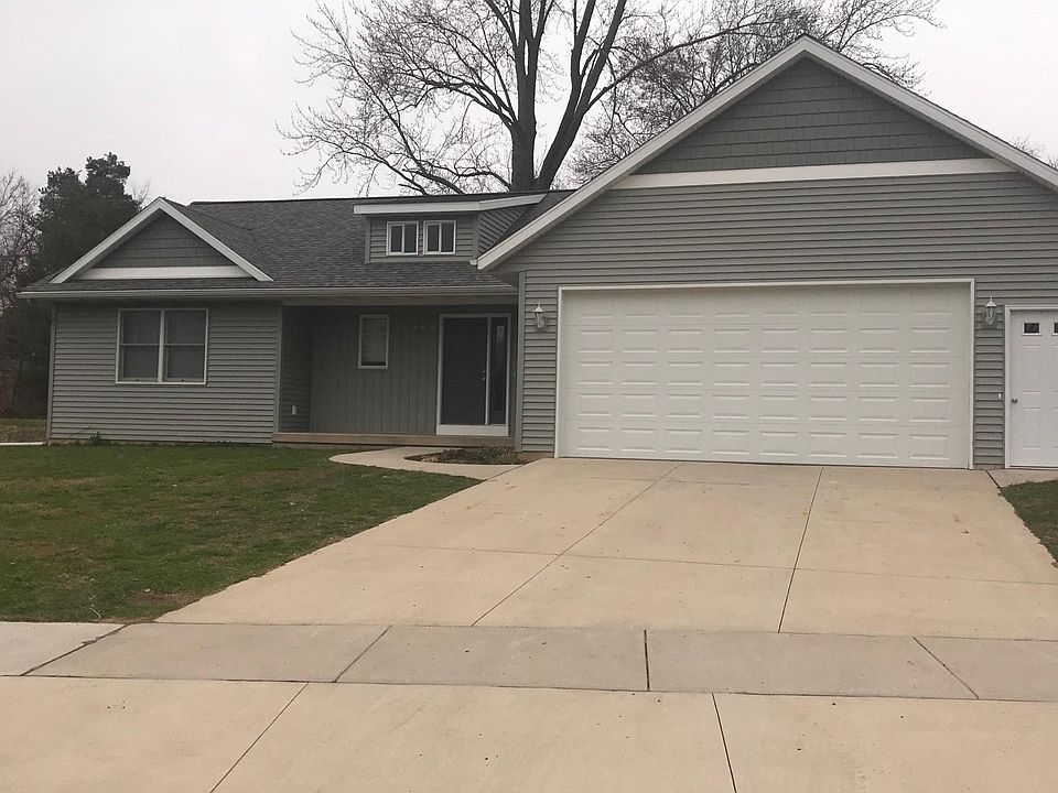 1st image of 4389 Trail View Dr NE