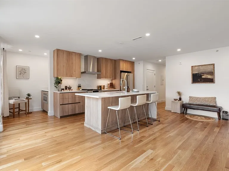 6 Gen Devine Way #1 — Photo 11