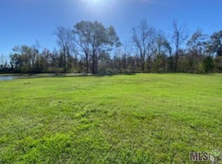 Royal Oak Dr, Prairieville, LA 70769