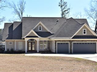 118 Huntington Ct, Littleton, NC 27850