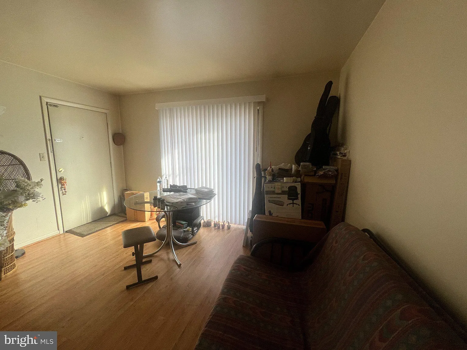 2 bed, 1.0 bath, 900 sqft, $1,550 — Photo 3