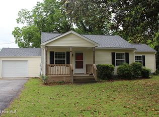 208 Charles St, Havelock, NC 28532