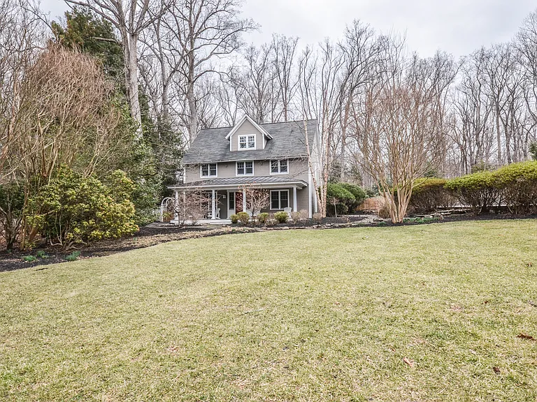 9108 Weant Dr — Photo 53