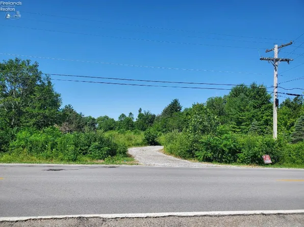 5611 Skadden Rd, Castalia, OH 44824