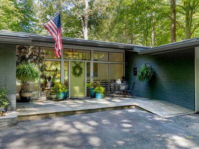 134 S Indian Spring Rd, Charlottesville, VA, 22901