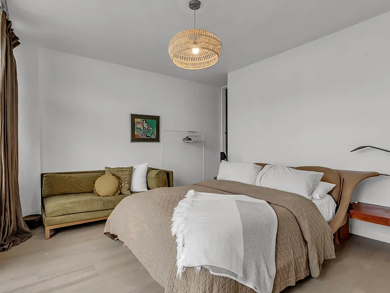 261 Park Ave #3 — Photo 6