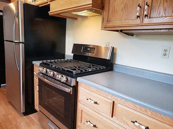 5th image of 32 Ivy Ct