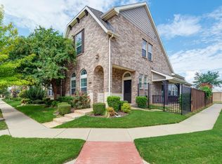 1600 Wellington Dr, Euless, TX 76040