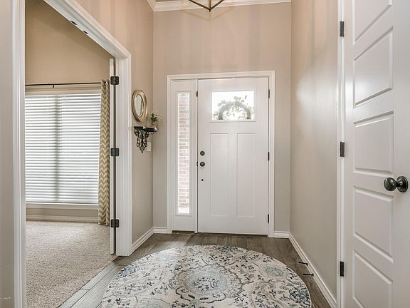 3rd image of 2450 Ginger Dr