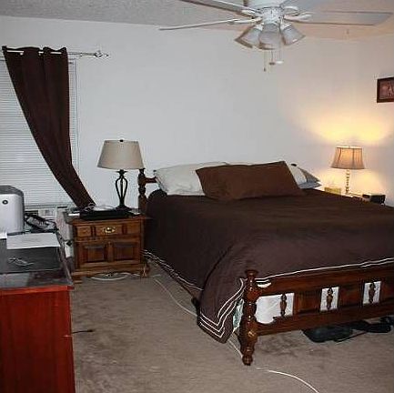 4th image of 1901 Holleman Dr #302