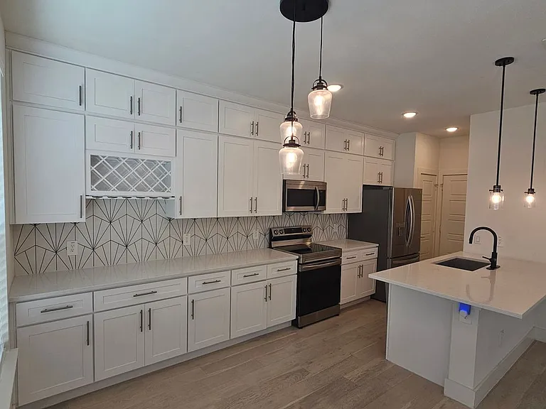 7305 Bree Ct — Photo 26