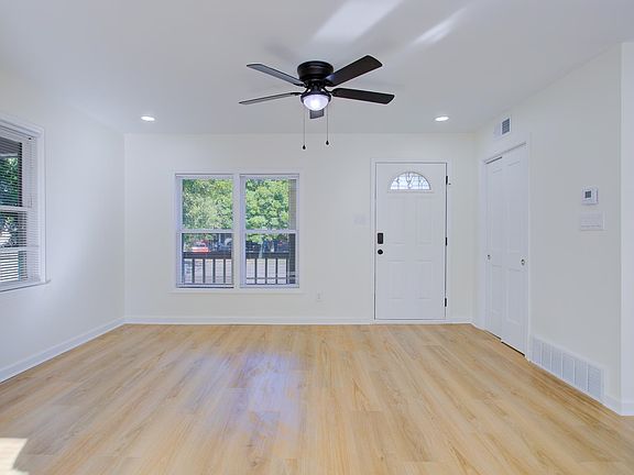 5th image of 1915 Hartland St