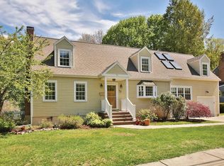 70 Longfellow Rd, Newton, MA 02462