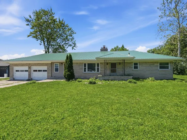 5711 Homewood Dr, Fort Wayne, IN 46825