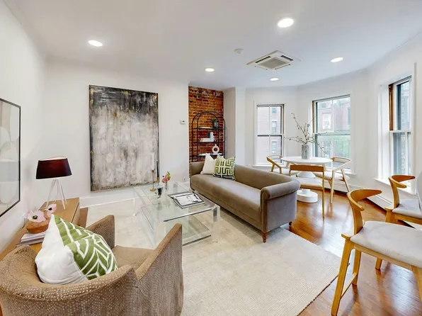 430 Marlborough St APT 4, Boston, MA 02115