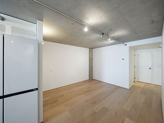 4th image of 855 Folsom St APT 535
