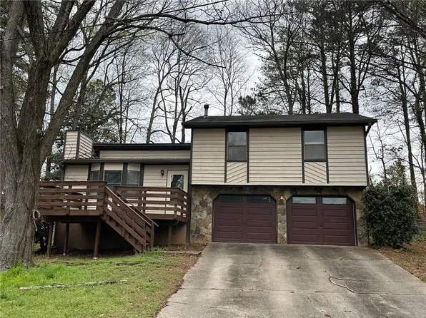 2697 Shetland Ln, Duluth, GA 30096