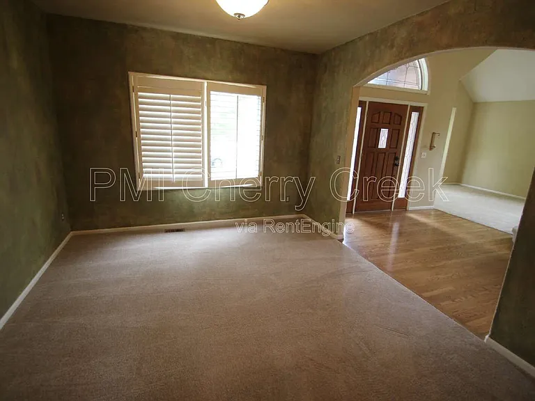 7489 Bur Oak Pl — Photo 6