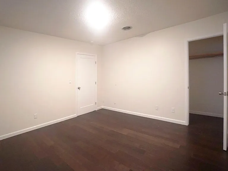 6413 Garvanza Ave — Photo 23