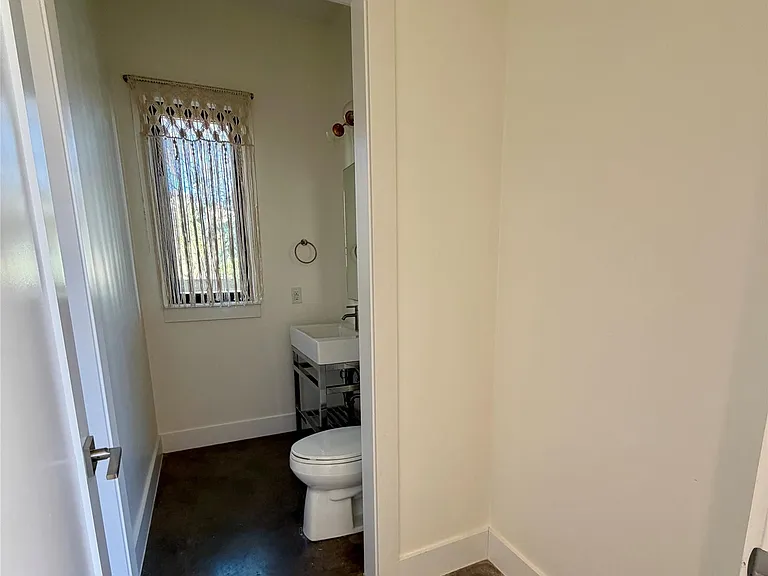 1515 Hether St #B — Photo 10