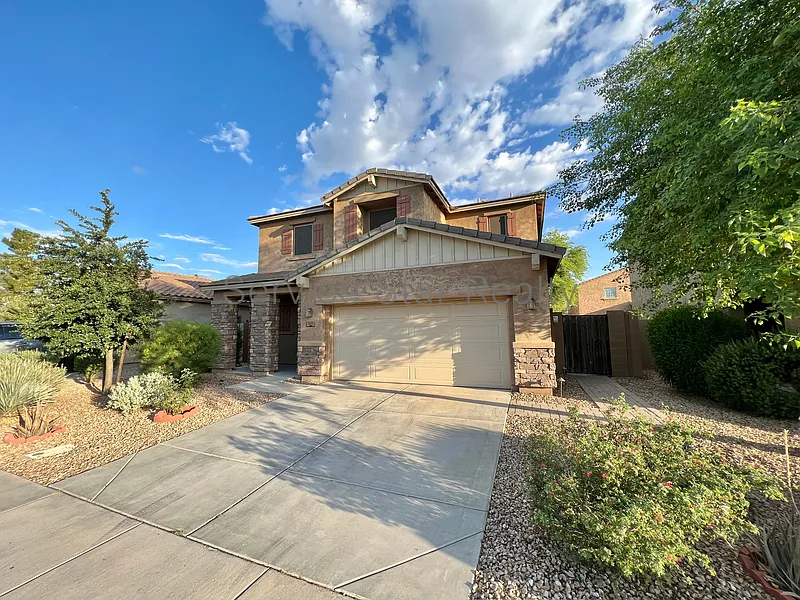4 bed, 3.0 bath, 2441 sqft, $2,799 — Photo 2