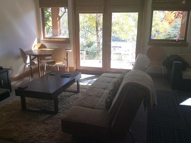 Garmisch Dr — Photo 19
