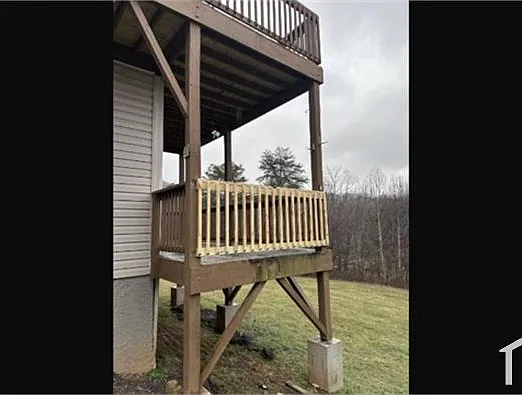 50 Smith Rd #D — Photo 5