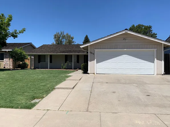 1015 Sunnyoak Way, Stockton, CA 95209