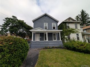 616 7th St, Niagara Falls, NY 14301